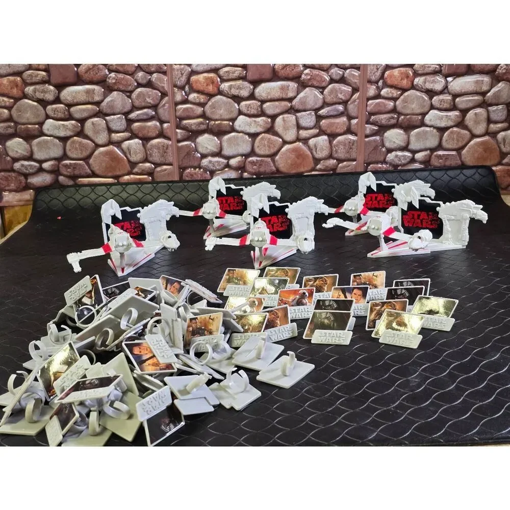 Star Wars The Last Jedi -5 Ski Speeder Cake Toppers and 80 Star Wars party favor